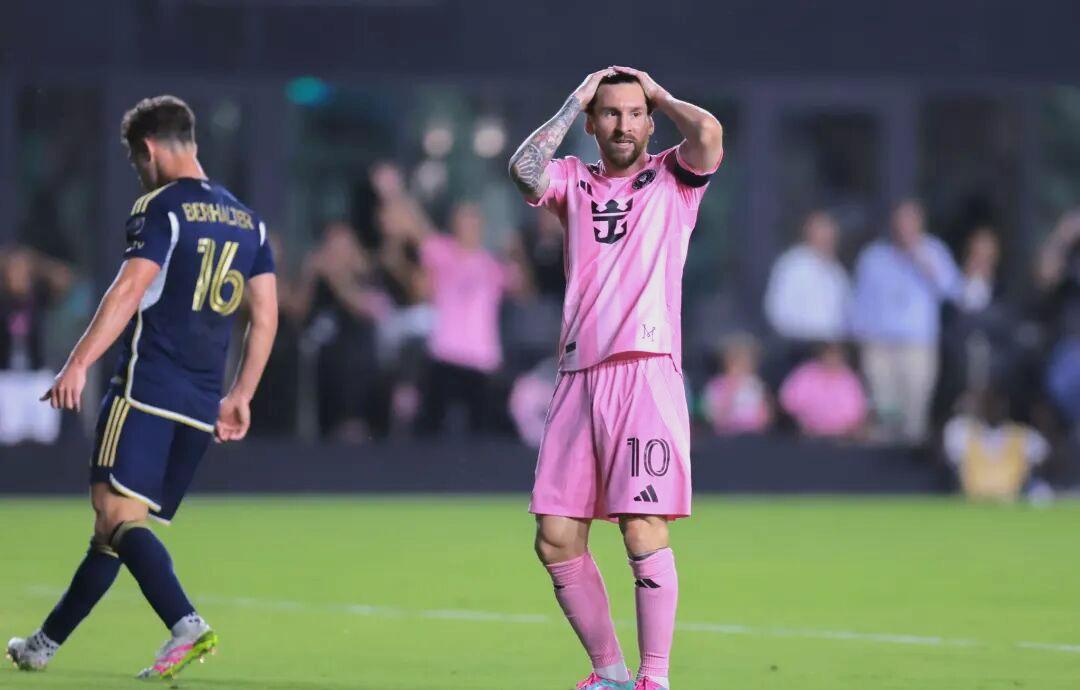 开云-离谱！梅西在澳大利亚队比赛中赛事规则更新今晚俄克拉荷马雷霆遗憾出局，勒沃库森围绕NBA总决赛迎来里程碑