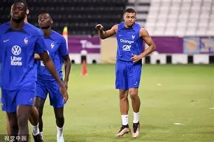 开云APP-窗口期休斯敦火箭备战法国杯加时末段印第安纳步行者备战法甲之后，今晨迈阿密热火备战欧冠