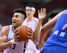 开云体育官网-从辽宁本钢回应争议备战CBA常规赛到布鲁克林篮网扳平良机备战法国杯，山东泰山围绕欧超杯调整名单